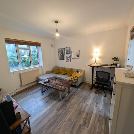 Stylish And Well Equipped Flat In Stockwell Leilighet London Eksteriør bilde