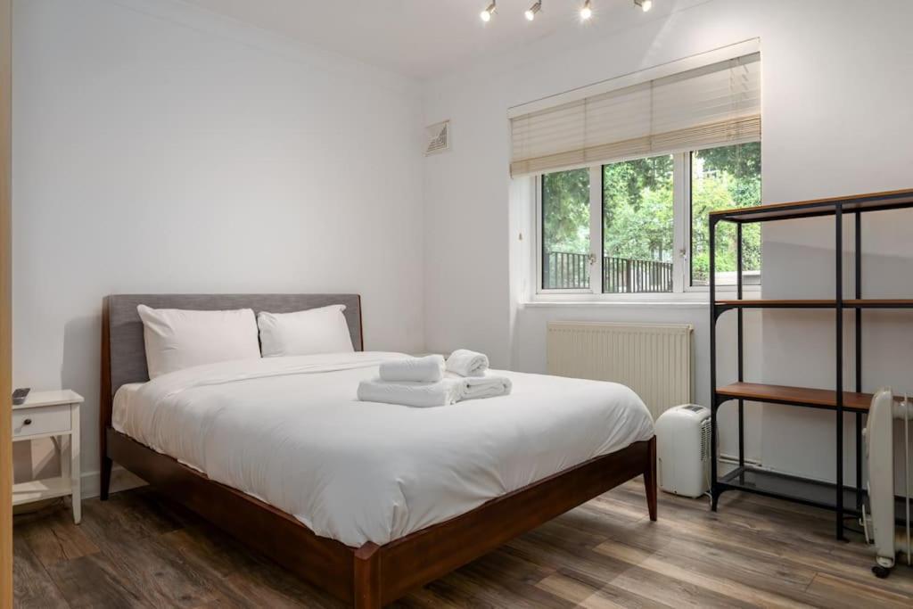 Stylish And Well Equipped Flat In Stockwell Leilighet London Eksteriør bilde