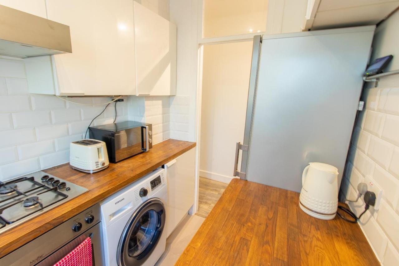 Stylish And Well Equipped Flat In Stockwell Leilighet London Eksteriør bilde